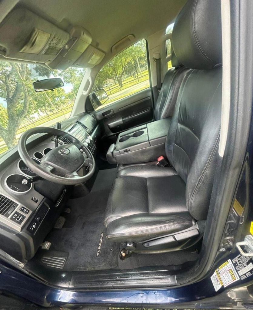 2011 Toyota Tundra Tundra Grade's photo